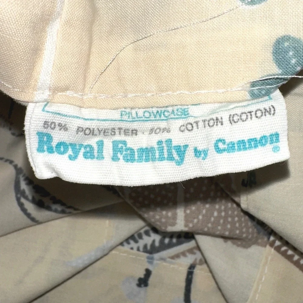 Vintage Royal Family by Cannon Floral Hummingbird Percale Pillowcase Cream 20x30